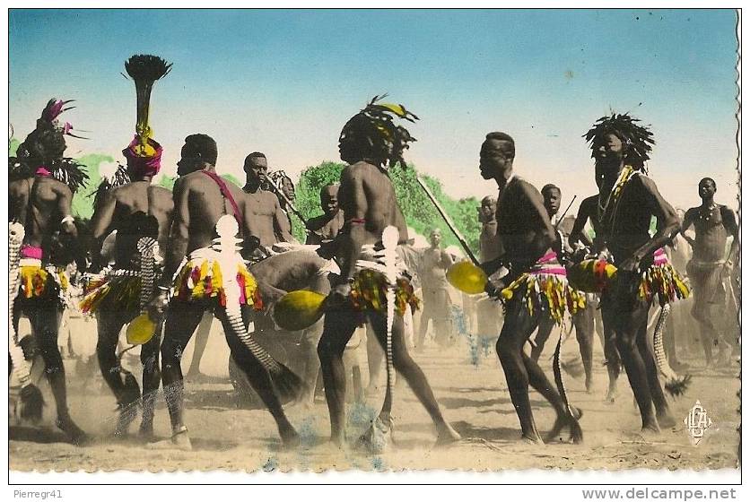 CPA-1950-AFRIQUE-TCHAD-RE           GION  DE DABA-DANSES APRES LA RECOLTE DU COTON-TBE - Tchad