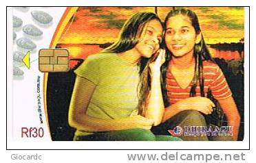 MALDIVE (MALDIVES)   - DHIRAAGU (CHIP) - 2001 TWO GIRLS CODE 2MLD     - USED  -  RIF. 1591 - Maldive