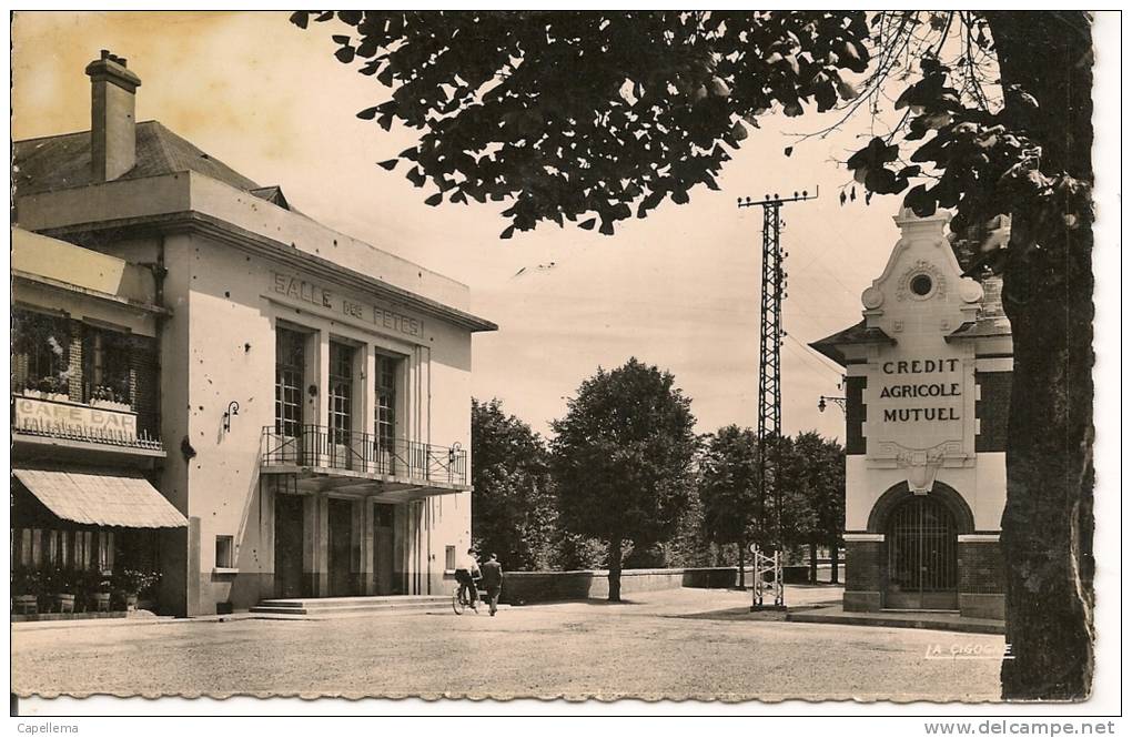 ROYE - LA SALLE DES FETES - Noyelles-sur-Mer