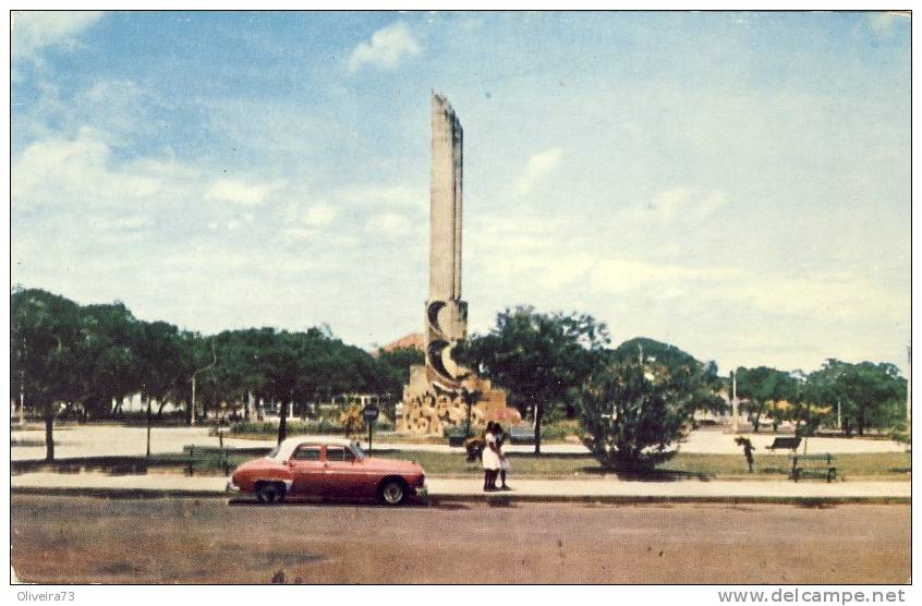 GUINÉ - PORTUGUESA- BISSAU- 109 - Monumento Ao Esforço Da Raça - Guinea Bissau