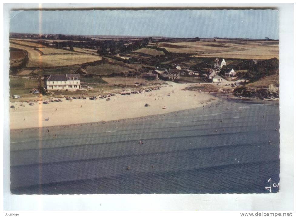 CPM DPT 29 PLOMODIERN, PLAGE DE LESTREVET EN 1972 - Plomodiern