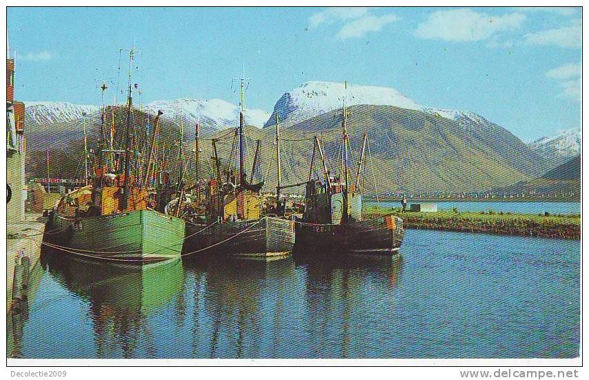 B4817 Ben Nevis And Fishing Boats In The Canal Basin At Corpach Not Used Good  Shape - Inverness-shire