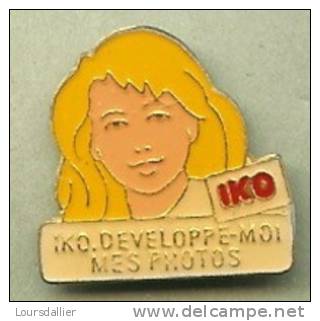 PINS IPO FEMME DEVELOPPE MOI MES PHOTOS - Fotografie