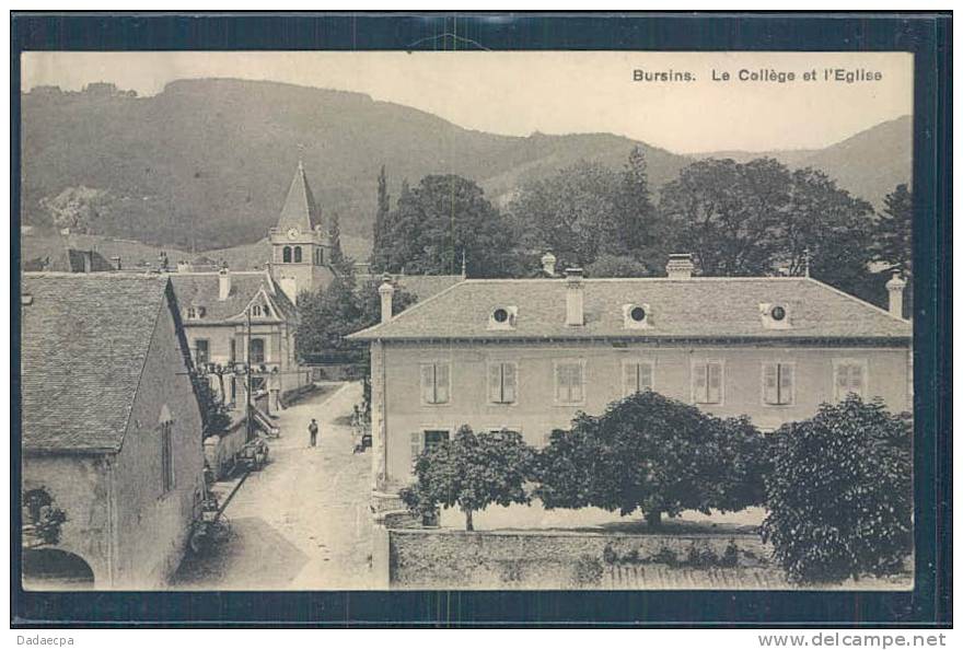 Bursins, Le Collège Et L' Eglise, Animée, - Bursins