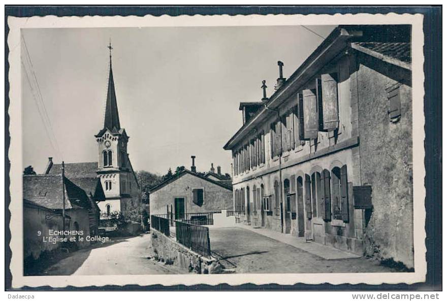 Echichens, Eglise Et Le Collège, - Échichens