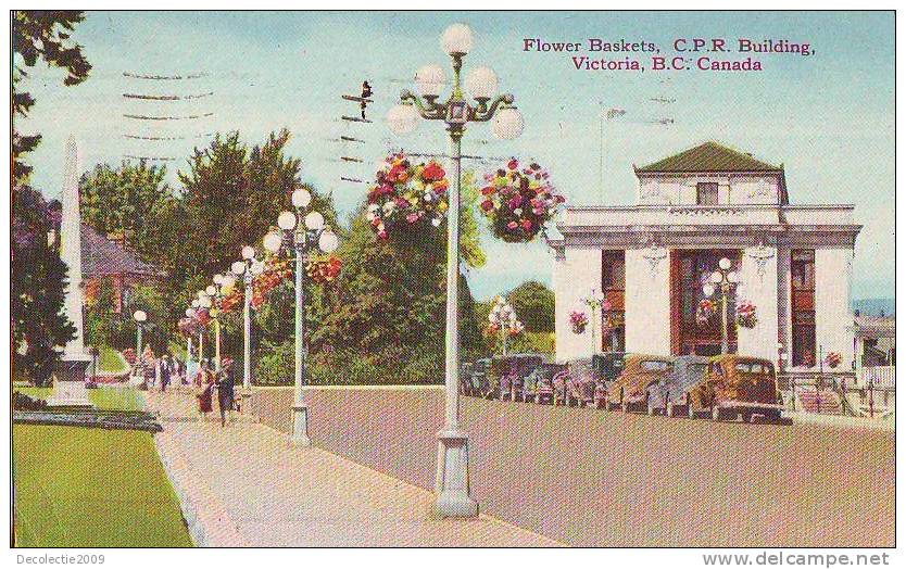 B4992 Flower Baskets Building Victoria  Used Good  Shape - Victoria