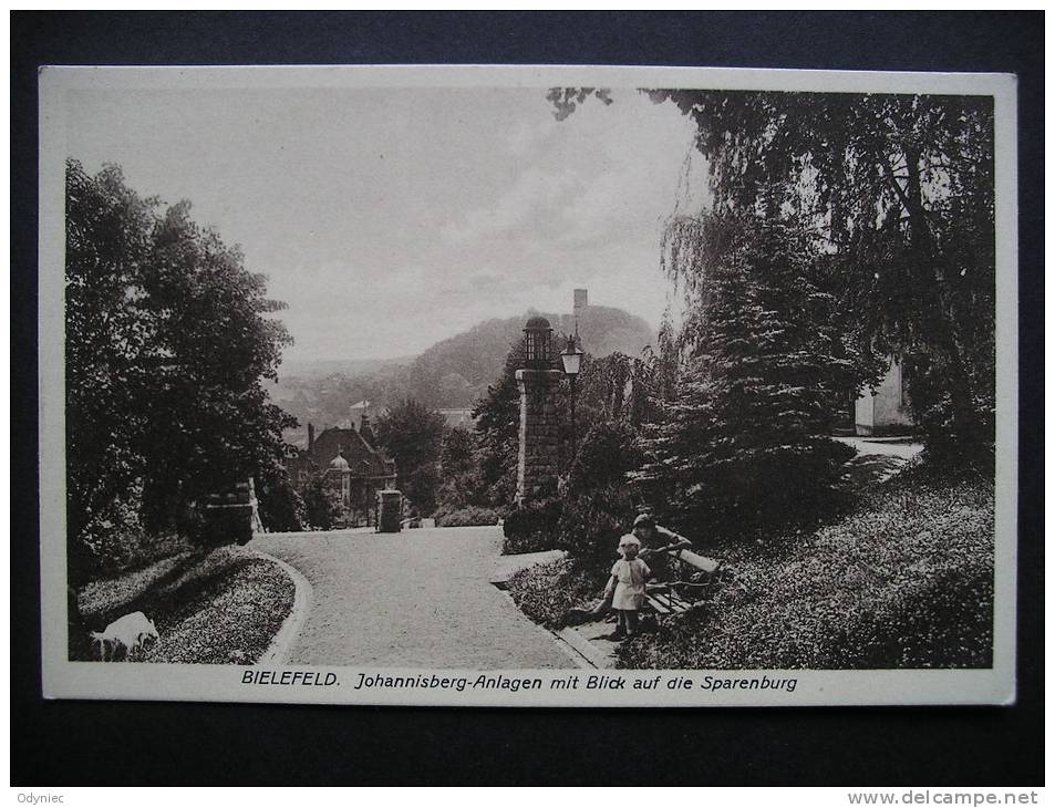 Bielefeld.Johannisberg-An Lagen Mit Blick Auf Die Sparenburg - Bielefeld