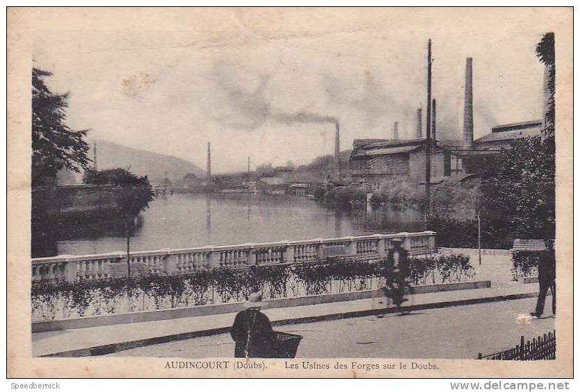 18982 Deux Cartes Abimées D ' Audincourt, - Usines Forges Doubs. - Square - ! état Très Abimées ! - Autres & Non Classés