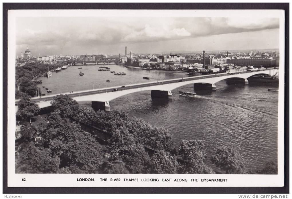 United Kingdom PPC London The River Thames Looking East Along The Embankment Bridge Pont 1959 Echte Real Photo Véritable - River Thames