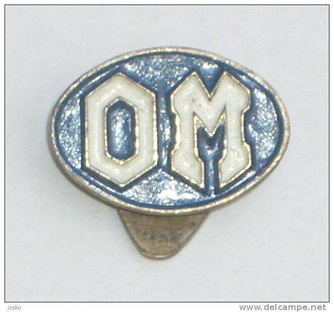 OM Lupetto - Italy Old Buttonhole Pin Italia Truck LKW Lastwagen Autocarro Camion Caminhao Car Autobus Bus Van Furgone - Andere & Zonder Classificatie