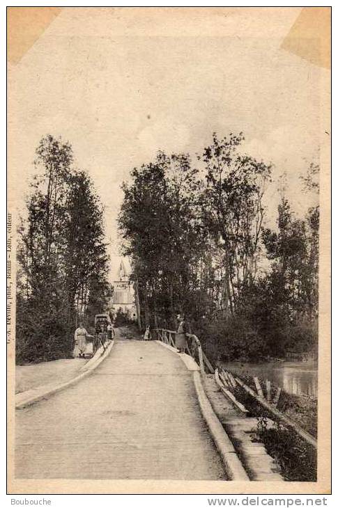 CPA 51 De BAZANCOURT Lapasserelle Sur La Suippe Et église -  PEU COURANTE - Bazancourt