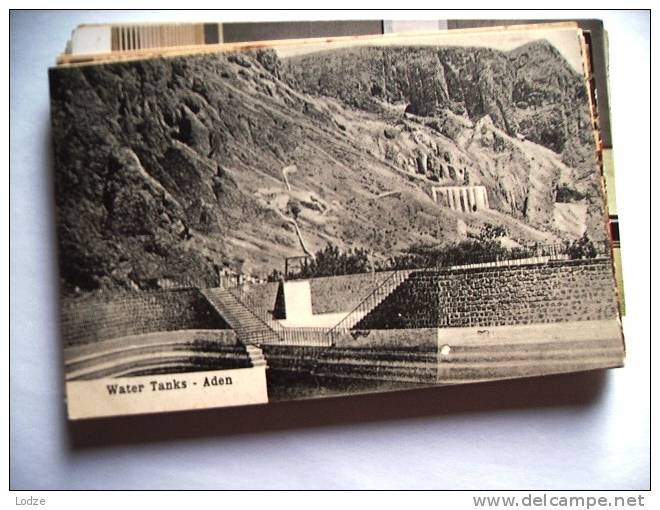 Jemen Yemen Aden Water Tanks And Mountains - Yemen