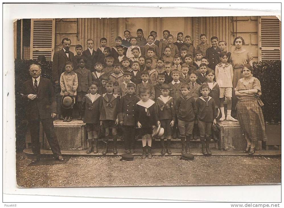 Carte Photo , Groupe D'écoliers - A Identifier