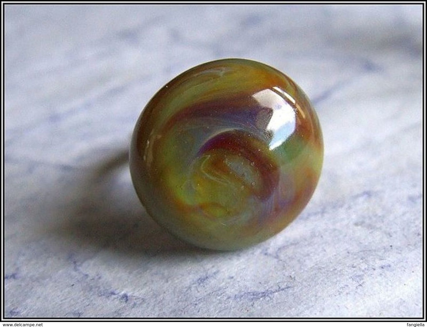 Bague Vert Et Caramel En Verre Filé Sur Anneau Réglable En Argent Massif  Le Cabochon A été Réalisé Par Une Artiste File - Anelli