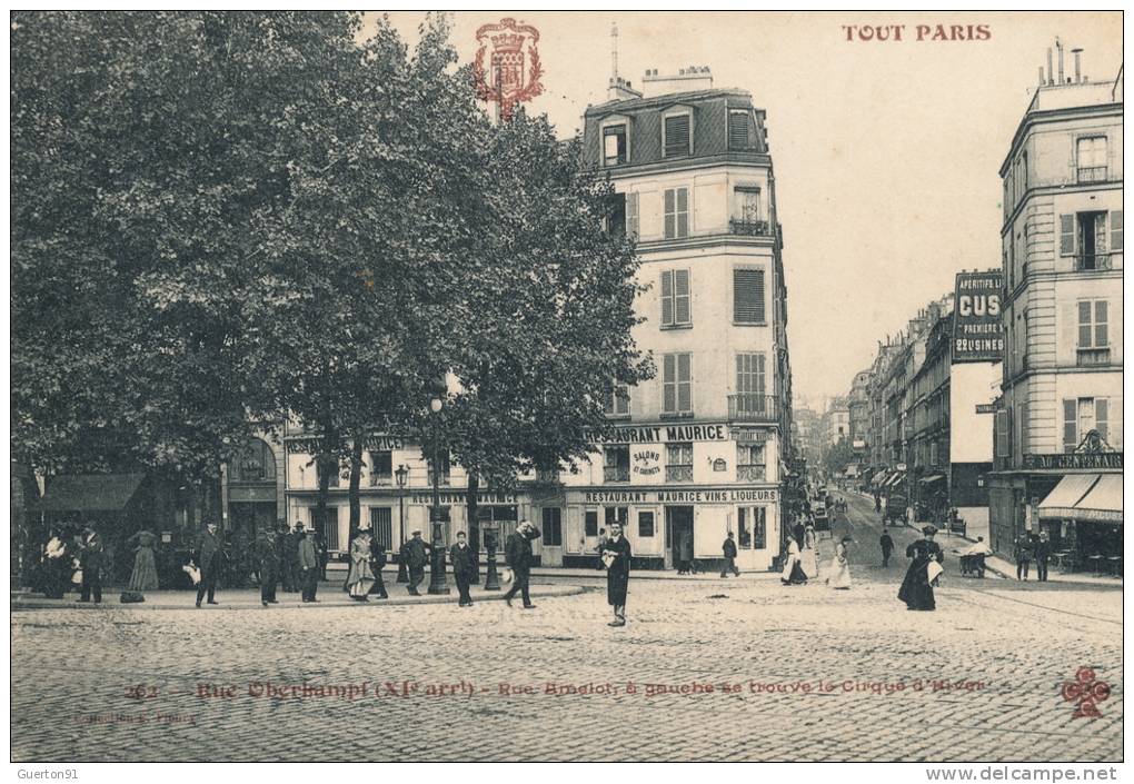 CPA (75)  PARIS XIe  /  Rue Oberkampf  -  Rue Amelot, à Gauche Se Trouve Le Cirque D'Hiver  - - Arrondissement: 11