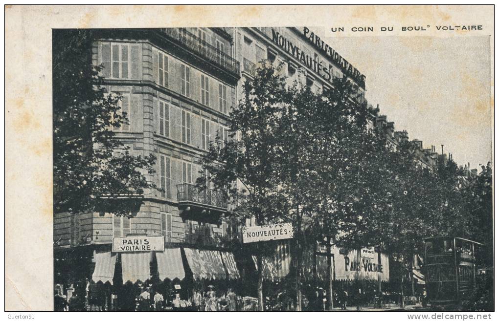 CPA (75)  PARIS XIe  /  Un Coin Du Boulevard Voltaire  -  (défaut Coin Bas Gauche) - Arrondissement: 11