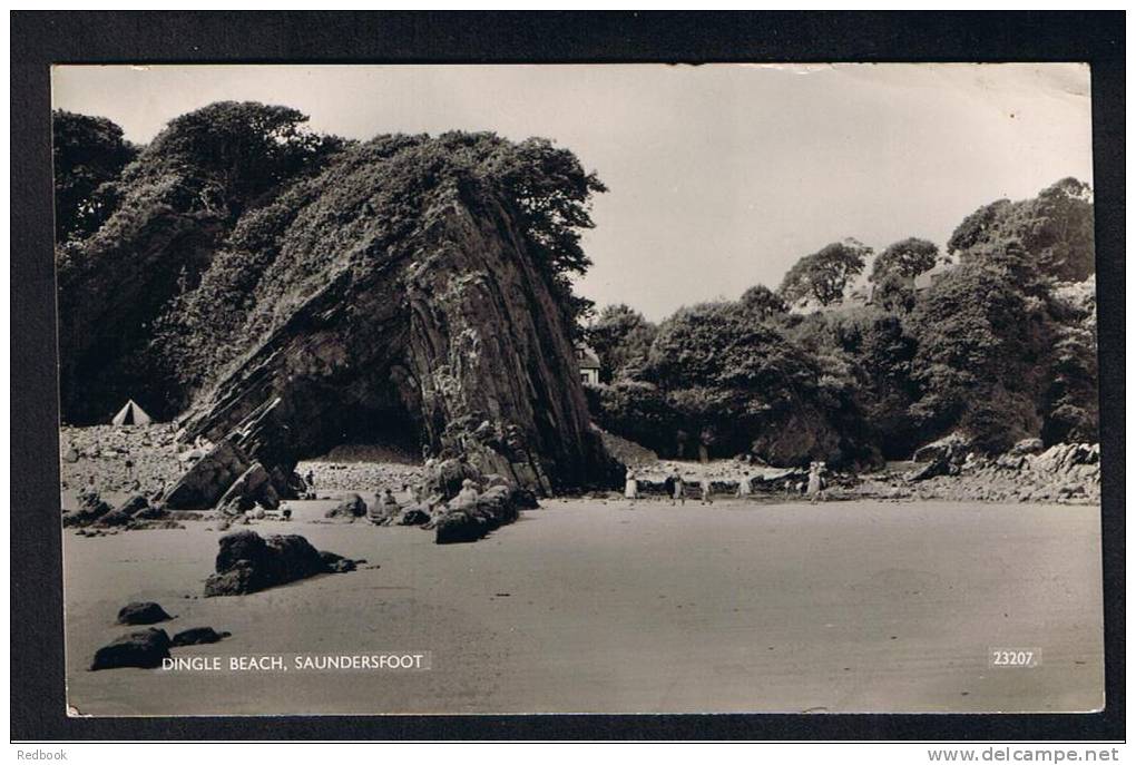 RB 807 - 1958 J. Salmon Real Photo Postcard - Dingle Beach Saundersfoot Pembrokeshire - Pembrokeshire