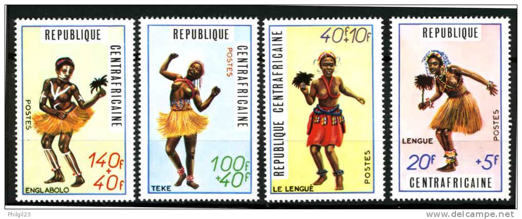 REPUBLIQUE CENTRAFRICAINE 1971 - DANSES - Danse
