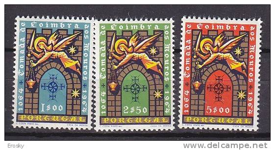 R4861 - PORTUGAL Yv N°960/62 ** - Unused Stamps