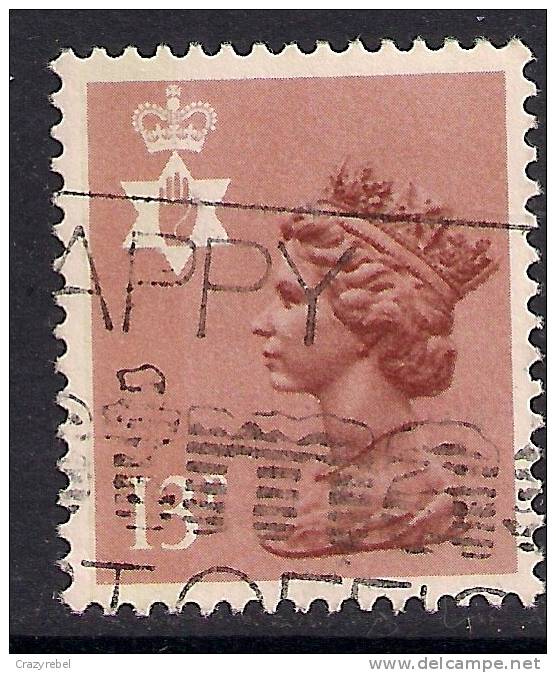 NORTHERN IRELAND GB 1984 13p PALE CHESTNUT USED MACHIN STAMP SG N137.(J443 ) - Irlanda Del Norte