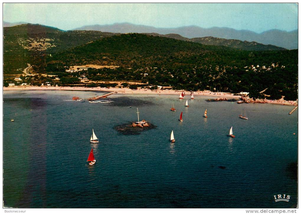 CORSE  LOT DE 4 CARTES   PORTO VECCHIO  LE PORT- LE CLUB  MEDITERRANEE  DANS LE GOLFE DE SANTA GIULIA - VUE GENERALE - Corse