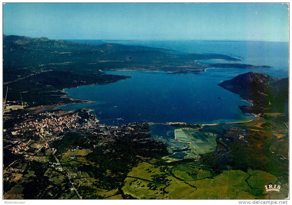 CORSE  LOT DE 4 CARTES   PORTO VECCHIO  LE PORT- LE CLUB  MEDITERRANEE  DANS LE GOLFE DE SANTA GIULIA - VUE GENERALE