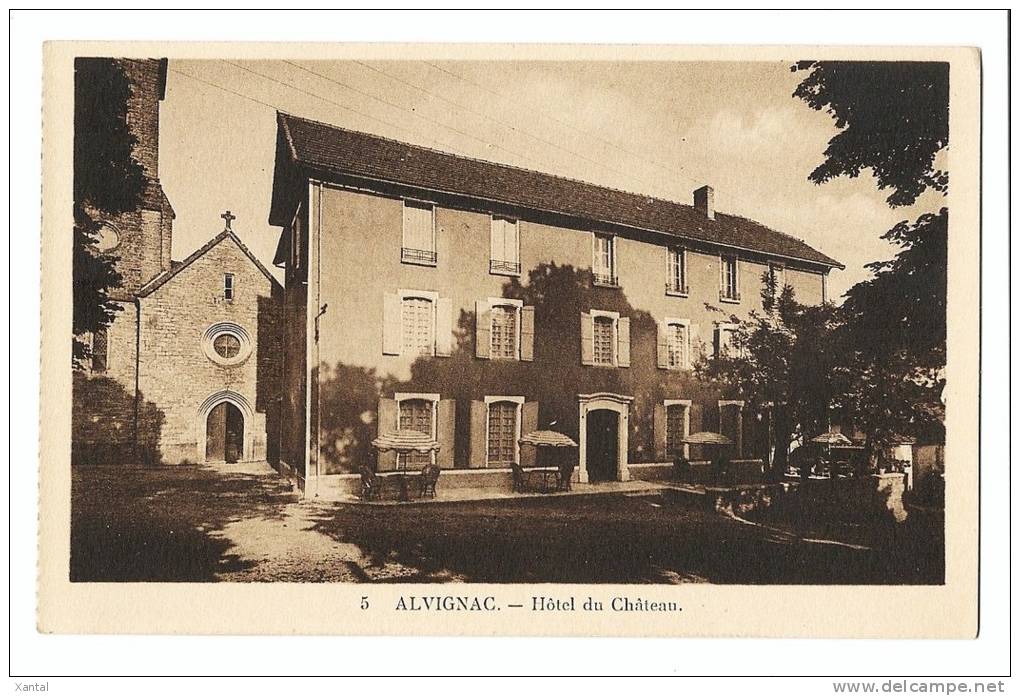 Alvignac - Hôtel Du Château - L'Eglise - Dos écrit En 1934 - Autres & Non Classés