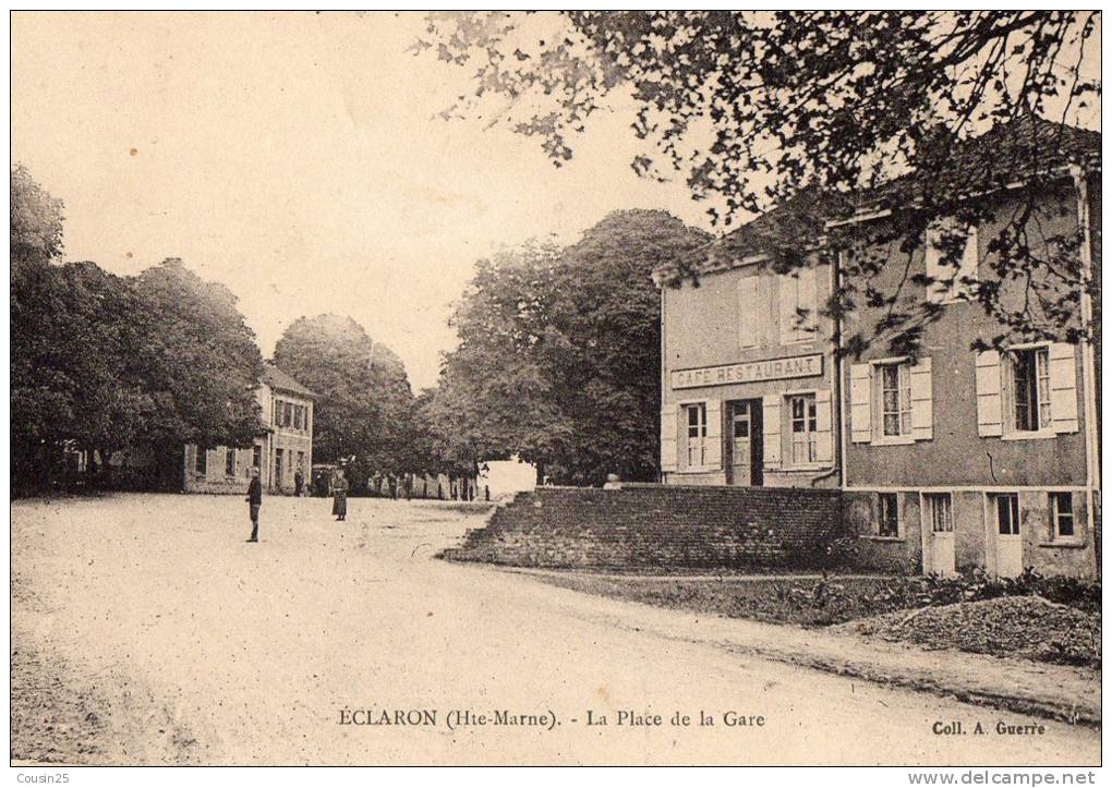 52 ECLARON - La Place De La Gare - Eclaron Braucourt Sainte Liviere