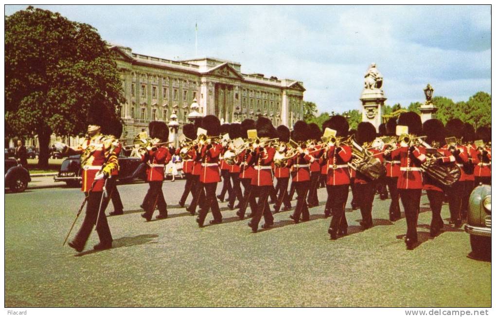 22605     Regno  Unito,  London,     Guards  Band Near  Buckingham  Palace,  NV - Buckingham Palace