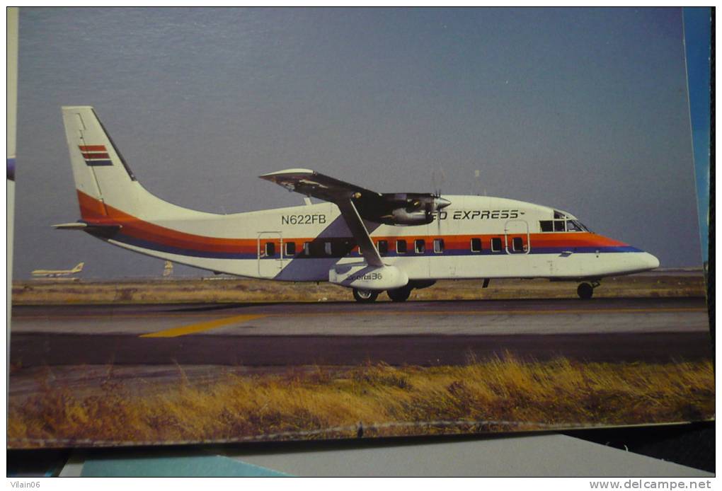 SHORT 360     UNITED EXPRESS / WESTAIR    N622FB - 1946-....: Moderne