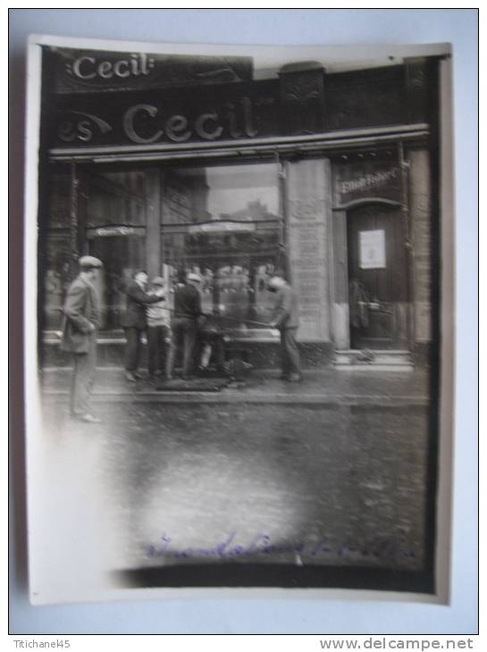 LIEGE - Photo - Inondations 1926 - 1, Place Roi Albert, Liège, Chaussures Cécil - Elliot-Fisher Cy - Liege