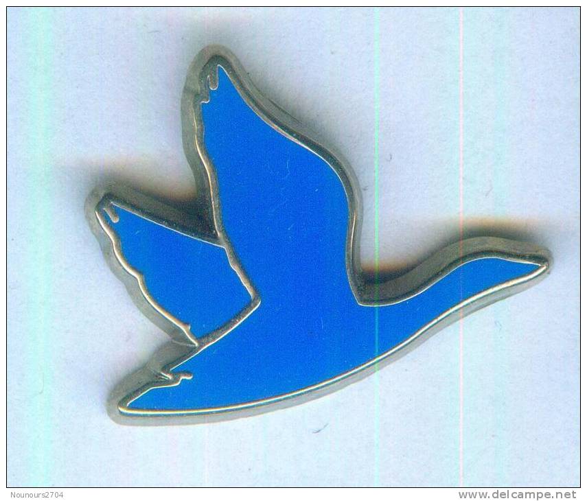 Pin´s Logo ELF SANOFI 20 ANS - Oiseau Bleu En Vol - Zamac - Arthus Bertrand - A1547 - Arthus Bertrand