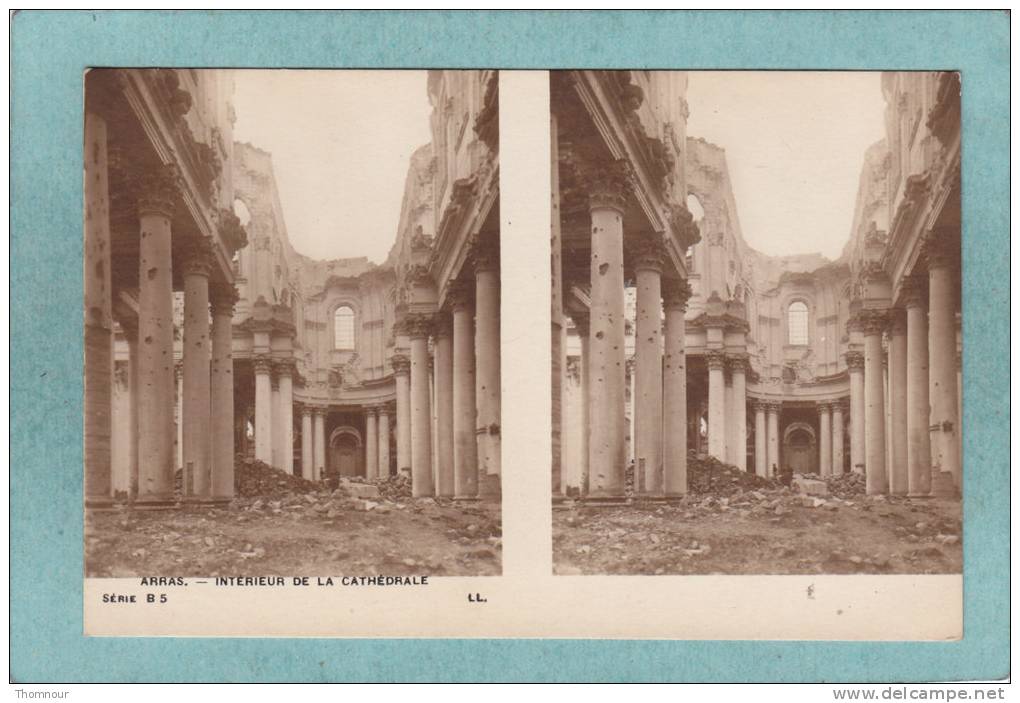 62  -  ARRAS -   INTERIEUR DE LA CATHEDRALE -   CARTE STEREO  - - Cartes Stéréoscopiques