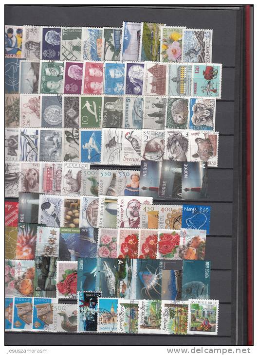 Clasificador con 1020 sellos variados mayoria de Nepal