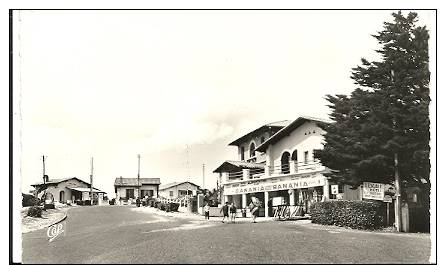 Hossegor Avenue De La Plage Semi Moderne Pub Banania - Hossegor