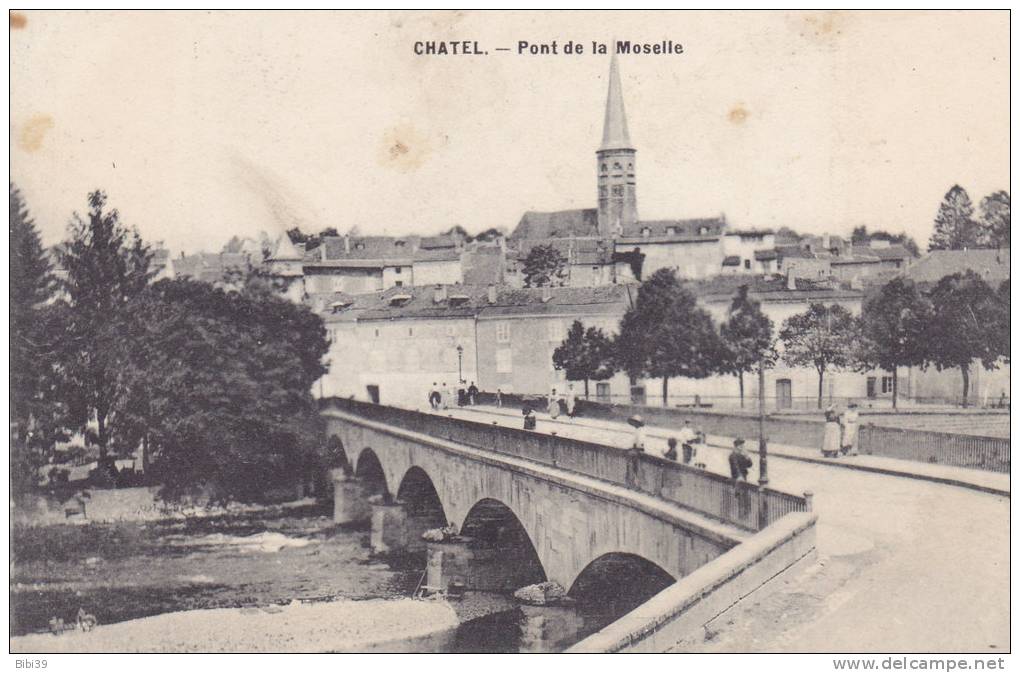 CHATEL.  _  Pont De La Moselle. Nombreux Promeneurs. Correspondance Gommée. - Chatel Sur Moselle