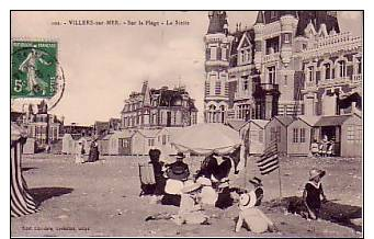 Villers Sur Mer : La Sieste Sur La Plage - Villers Sur Mer
