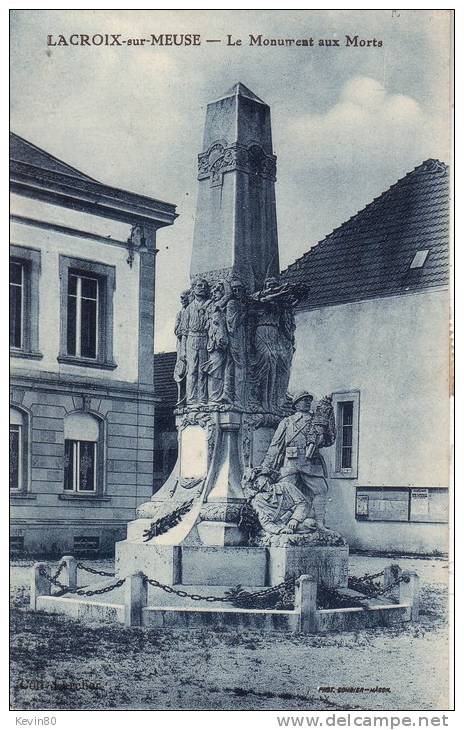 55 LACROIX SUR MEUSE Le Monument Aux Morts - Autres & Non Classés