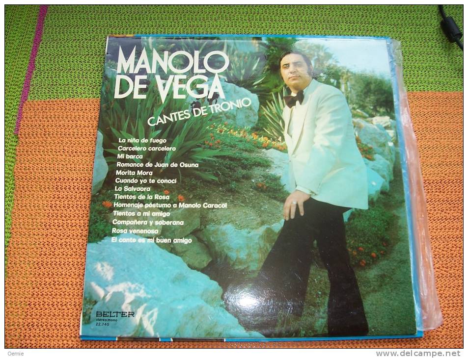 MANOLO DE VEGA °  CANTES DE TRONIO   /  AVEC AUTOGRAPHE - Other - Spanish Music