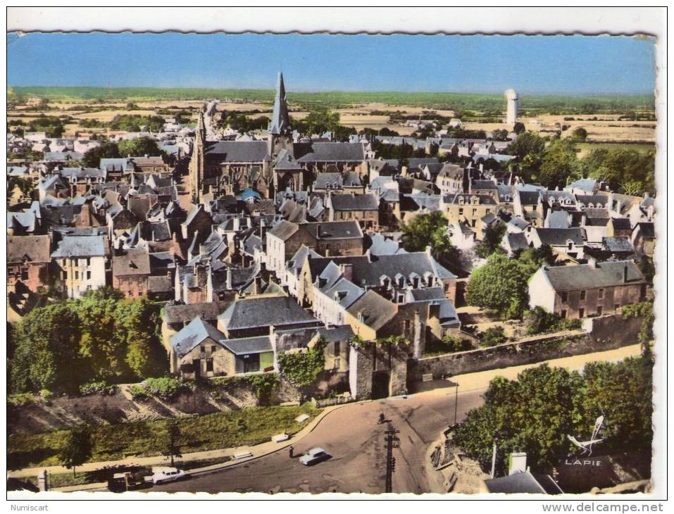 Guérande..belle  Vue Aérienne De La Ville..les Remparts - Guérande