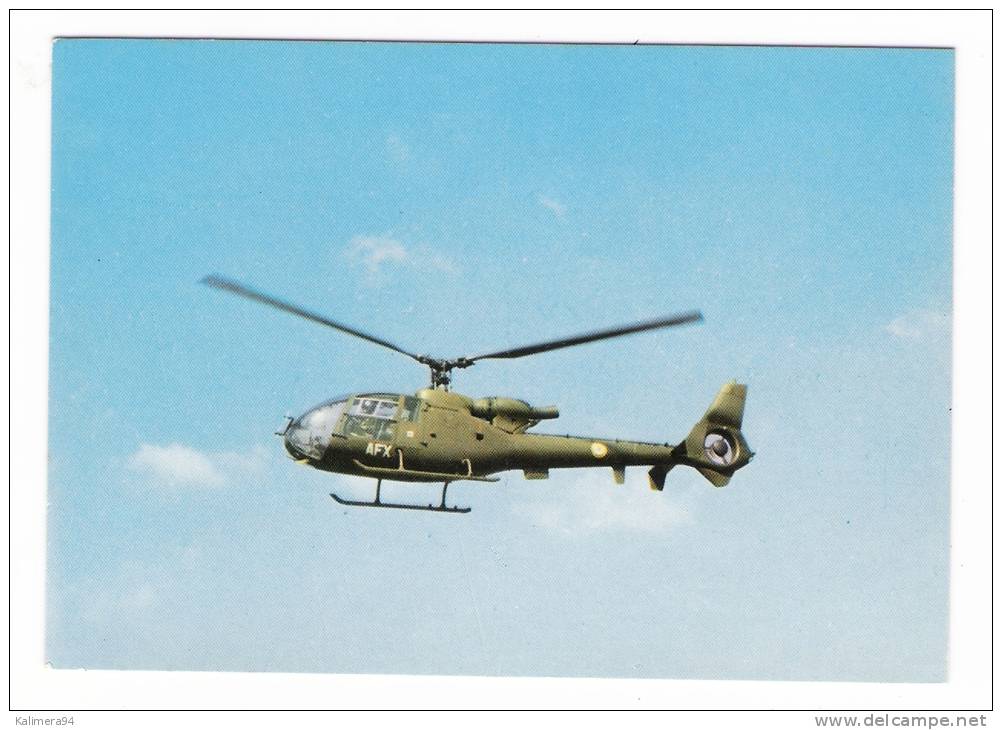 AVIATION  MILITAIRE  /  HELICOPTÈRE  " GAZELLE - Hélicoptères