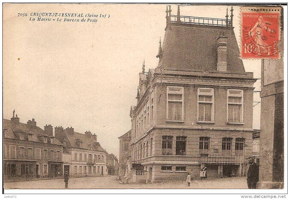 Cpa, Criquetot-l´Esneval (Seine-Inf.), La Mairie - Le Bureau De Poste, Animée - Criquetot L'Esneval
