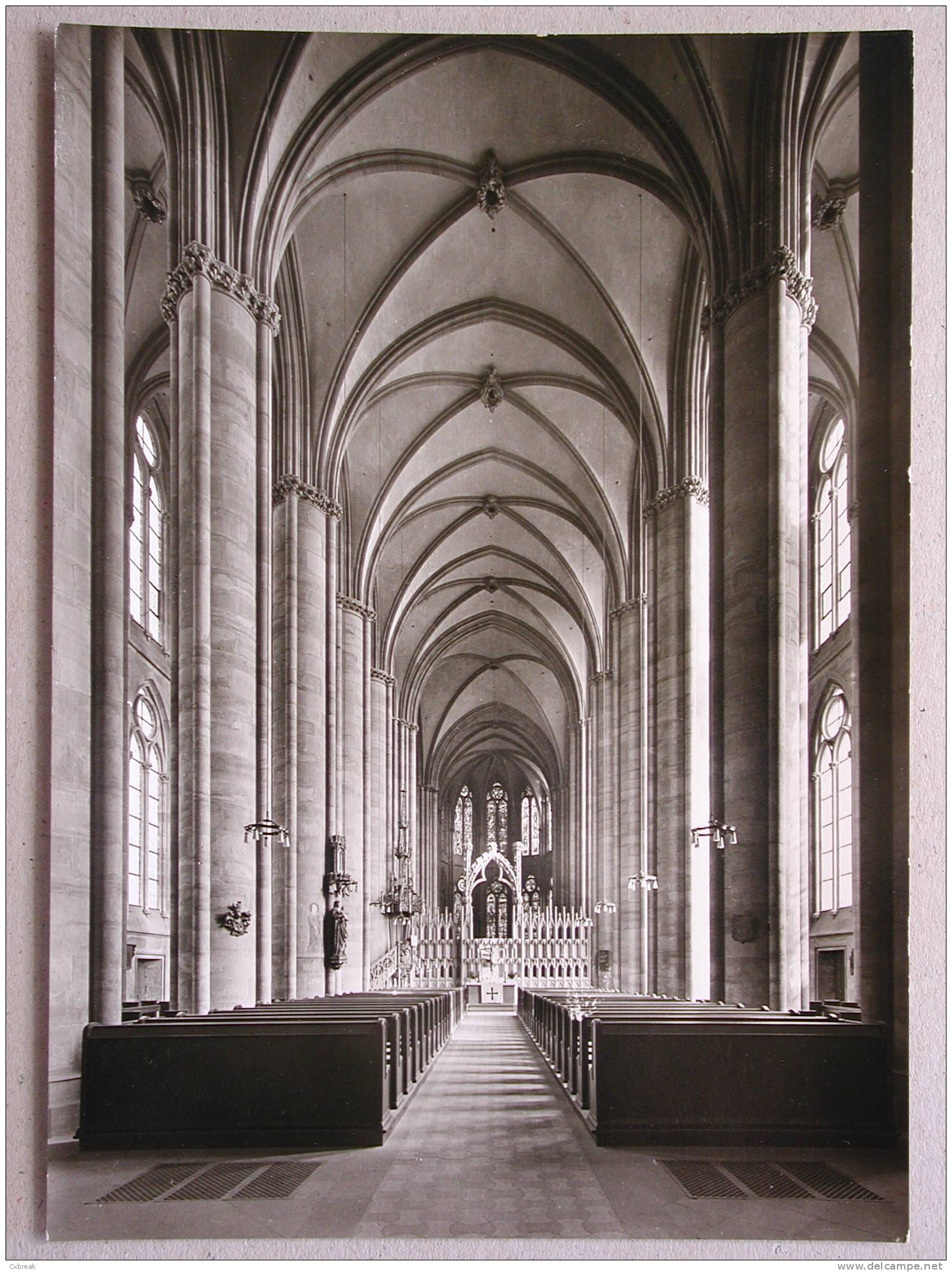 Marburg, Elisabethkirche (1235-1283) Mittelschiff Von Westen - Marburg