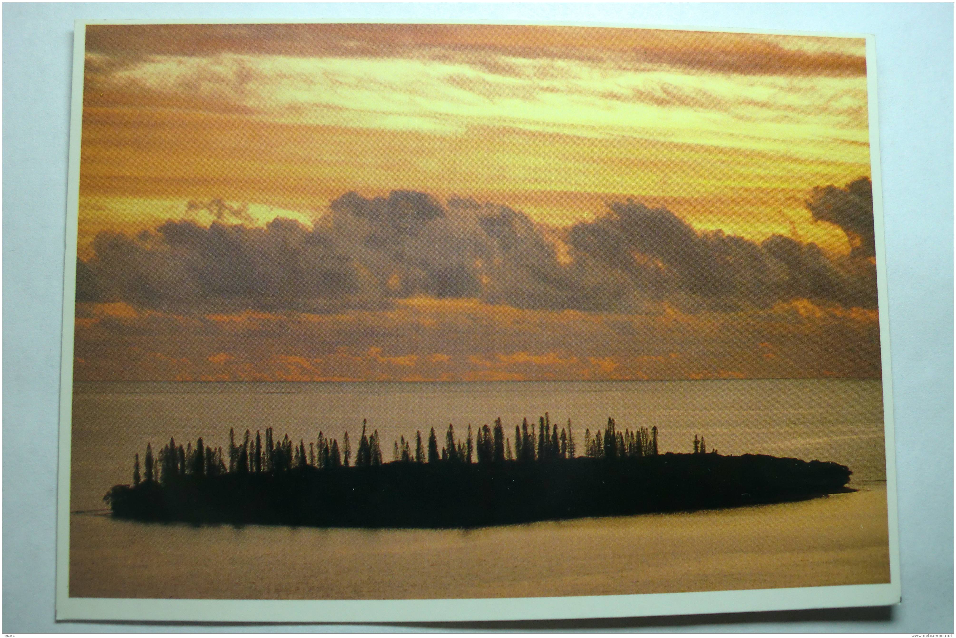 Nouvelle Caledonie - Ilot Aventure Au Crépuscule, Ile Des Pins Adventure Island At Sunset, Isle Of Pines - Nueva Caledonia