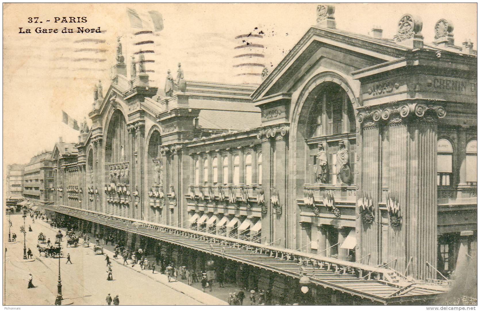 75 PARIS  La Gare Du Nord - Transport Urbain En Surface