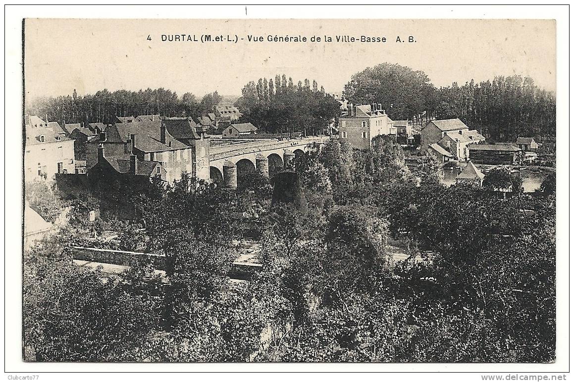 Durtal (49) : Vue Générale De La Ville Basse En 1933. - Durtal
