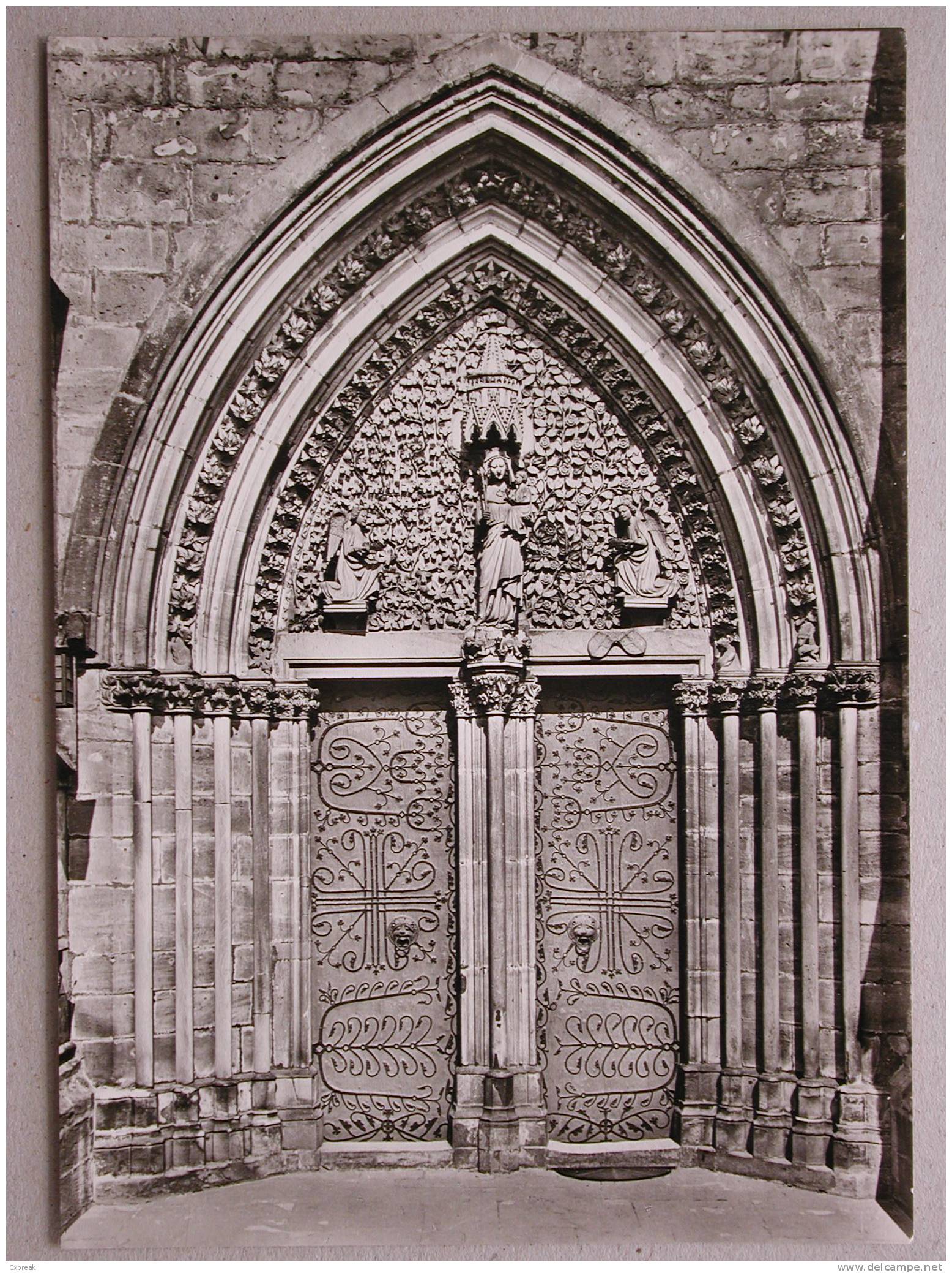 Marburg, Elisabeth-Kirche, 1235-83, West-Portal - Marburg