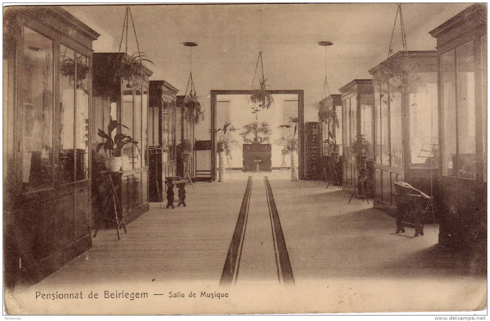 BEIRLEGEM   Pensionnat    Salle De Musique - Zwalm