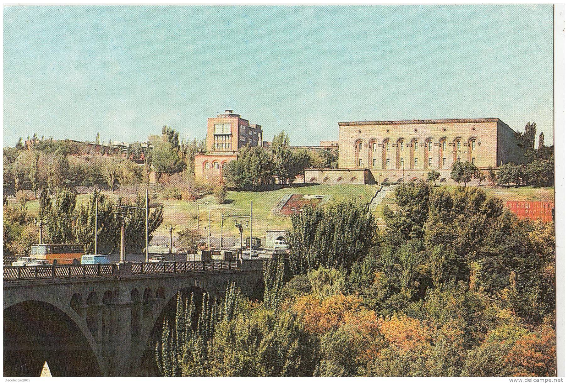 ZS16725 Car Voiture Autobus  Yerevan  Not Used Perfect Shape - Armenia