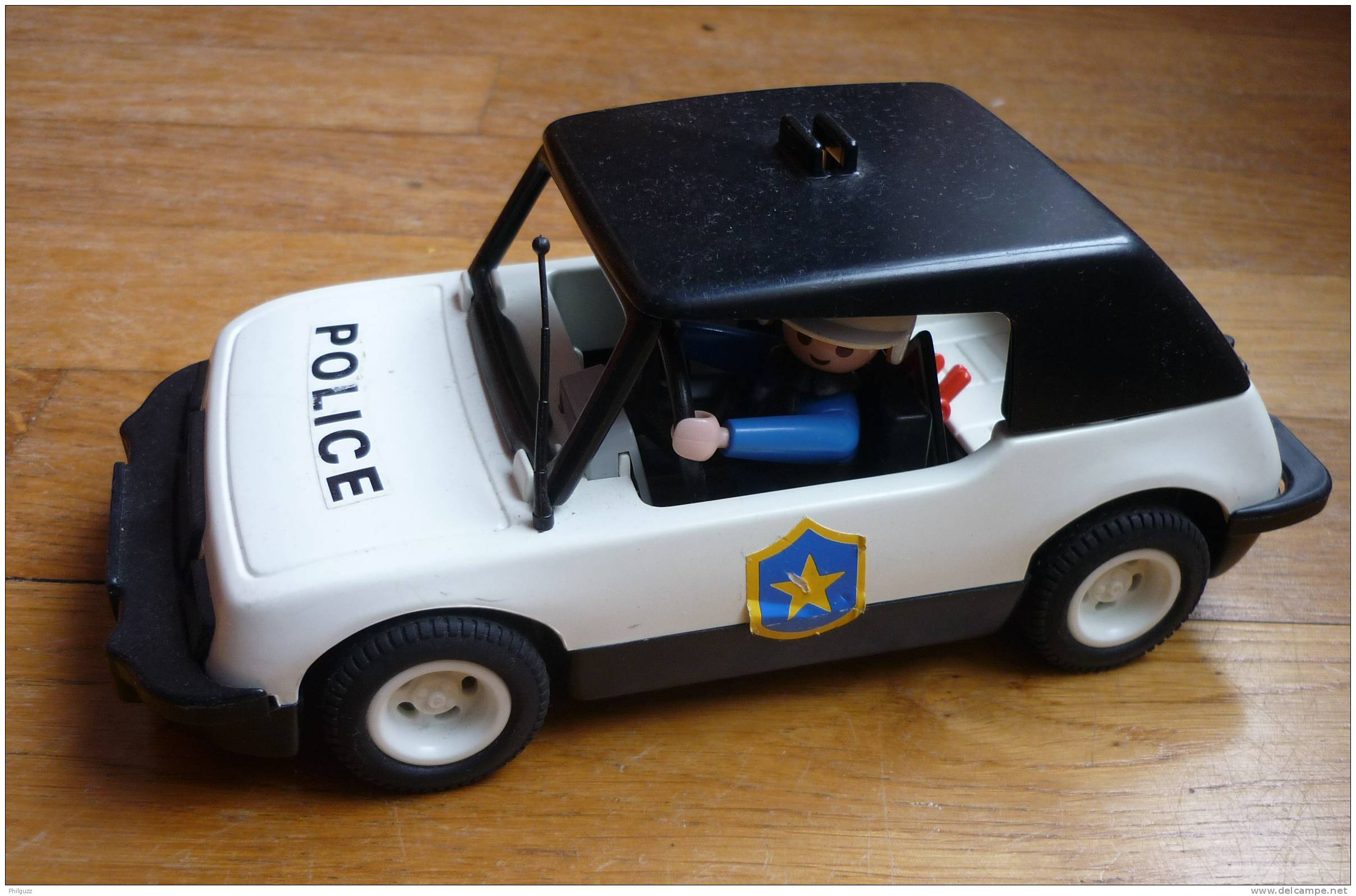 PLAYMOBIL VOITURE DE POLICE INCOMPLETE - Playmobil